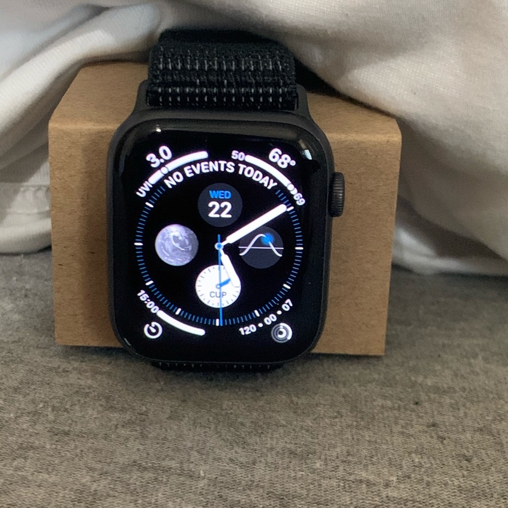 Apple Watch series 4 44mm cellular+GPS